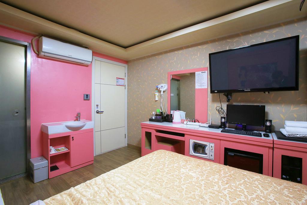 Real Boutique Hotel 首爾 外观 照片